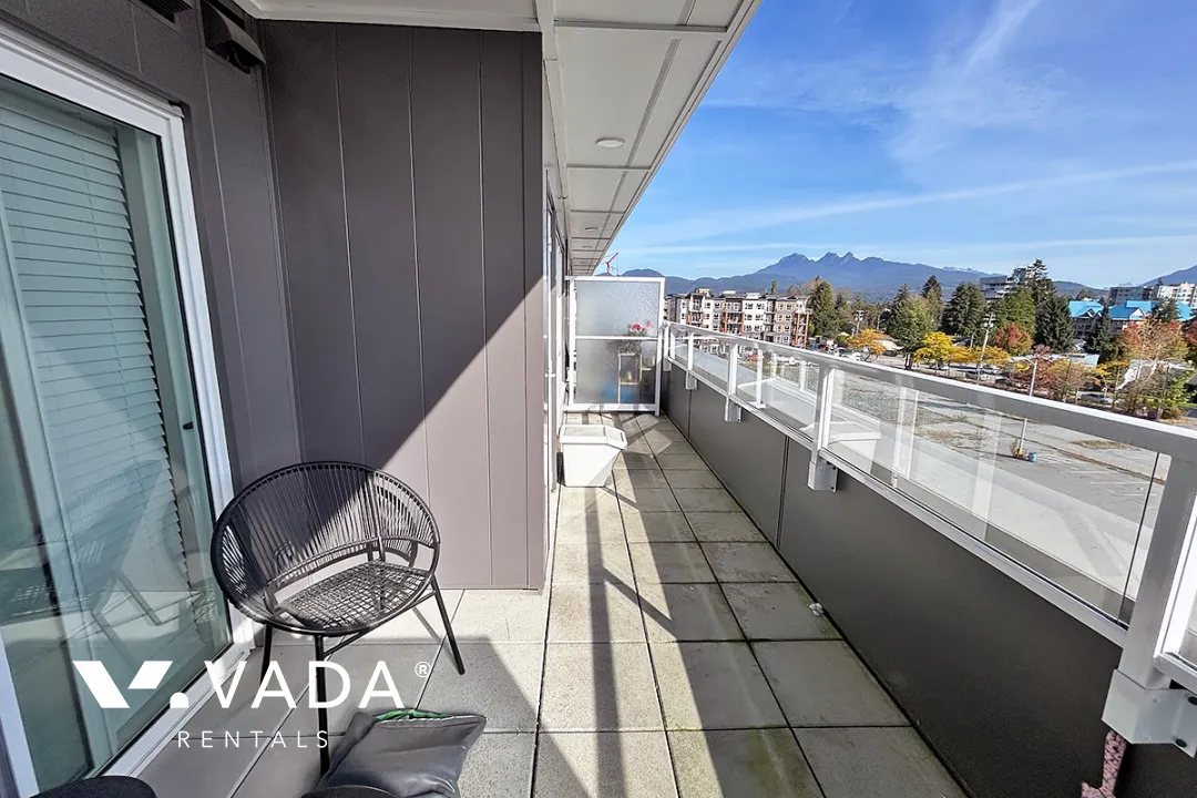 ERA in Downtown Maple Ridge - 1 Bedroom Apartment For Rent in Maple Ridge at 512 - 22265 Dewdney Trunk Road, Maple Ridge, BC