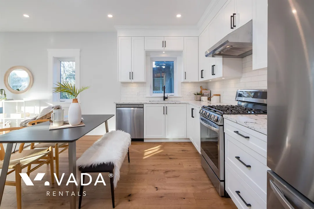 Commercial Drive - 3 Bedroom Duplex For Rent in Vancouver at 1634 East 4th Avenue, Vancouver, BC