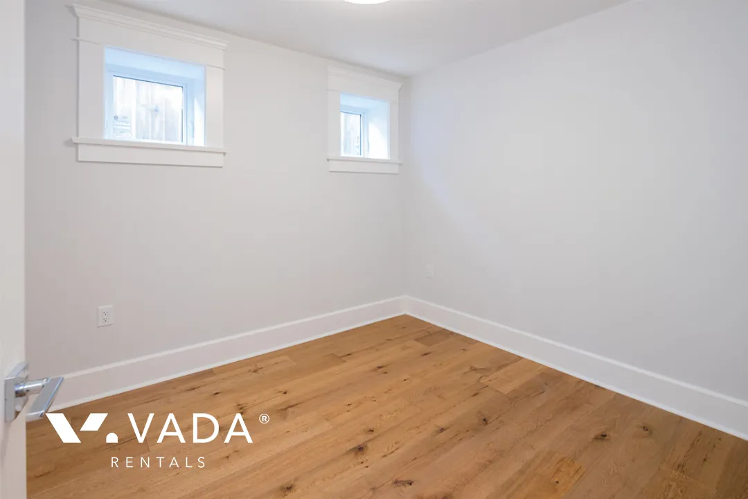 Commercial Drive - 3 Bedroom Duplex For Rent in Vancouver at 1634 East 4th Avenue, Vancouver, BC
