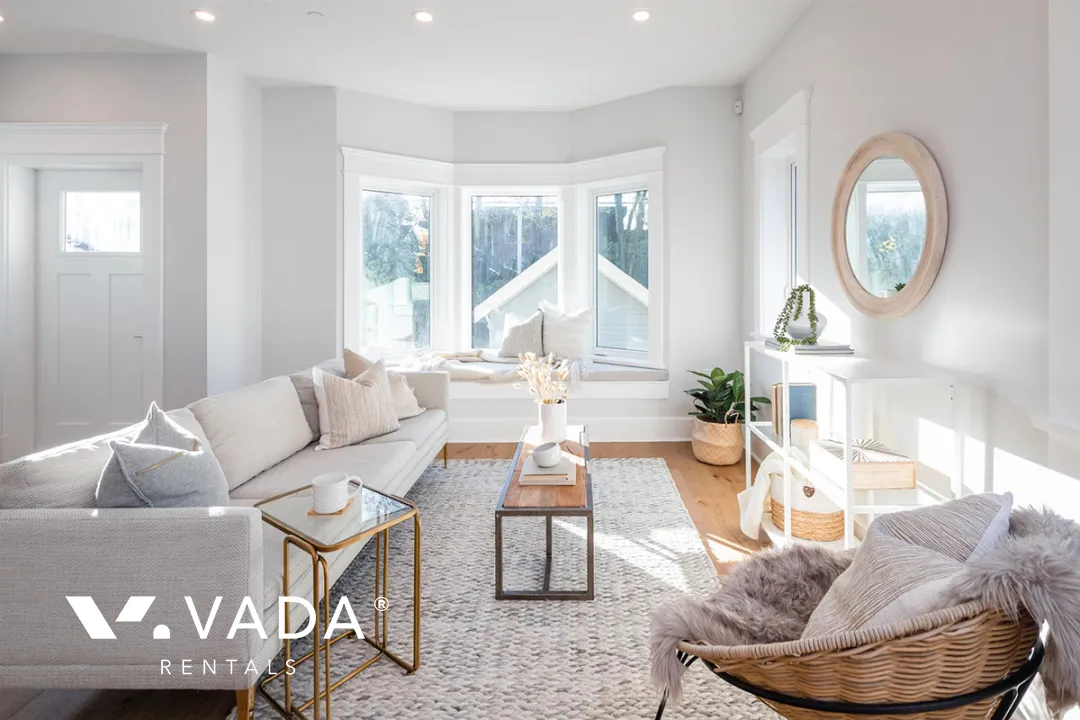 Commercial Drive - 3 Bedroom Duplex For Rent in Vancouver at 1634 East 4th Avenue, Vancouver, BC