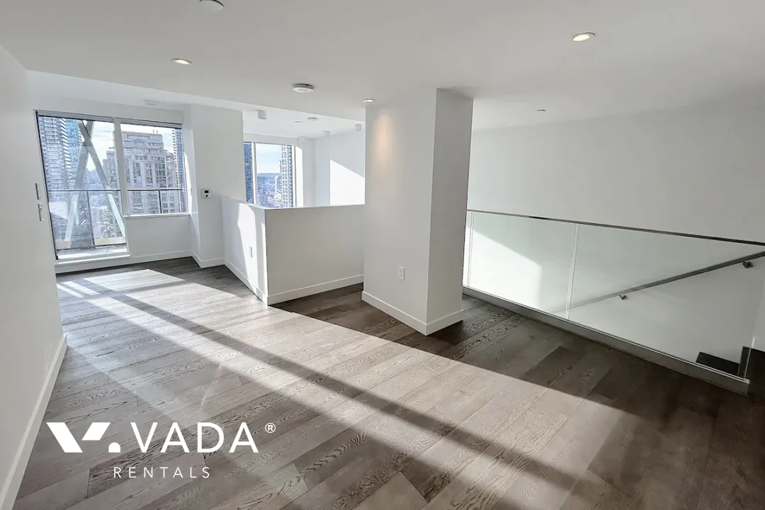 8X on The Park in Yaletown - 3 Bedroom Loft For Rent in Vancouver at 1807 - 1111 Richards Street, Vancouver, BC