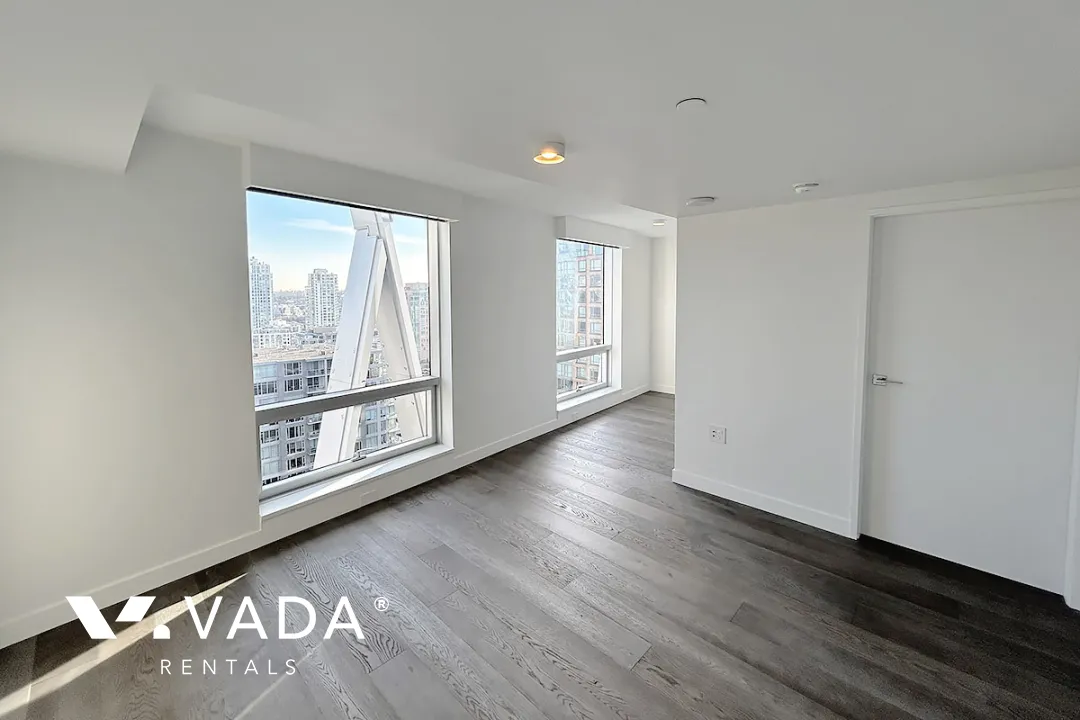 8X on The Park in Yaletown - 3 Bedroom Loft For Rent in Vancouver at 1807 - 1111 Richards Street, Vancouver, BC