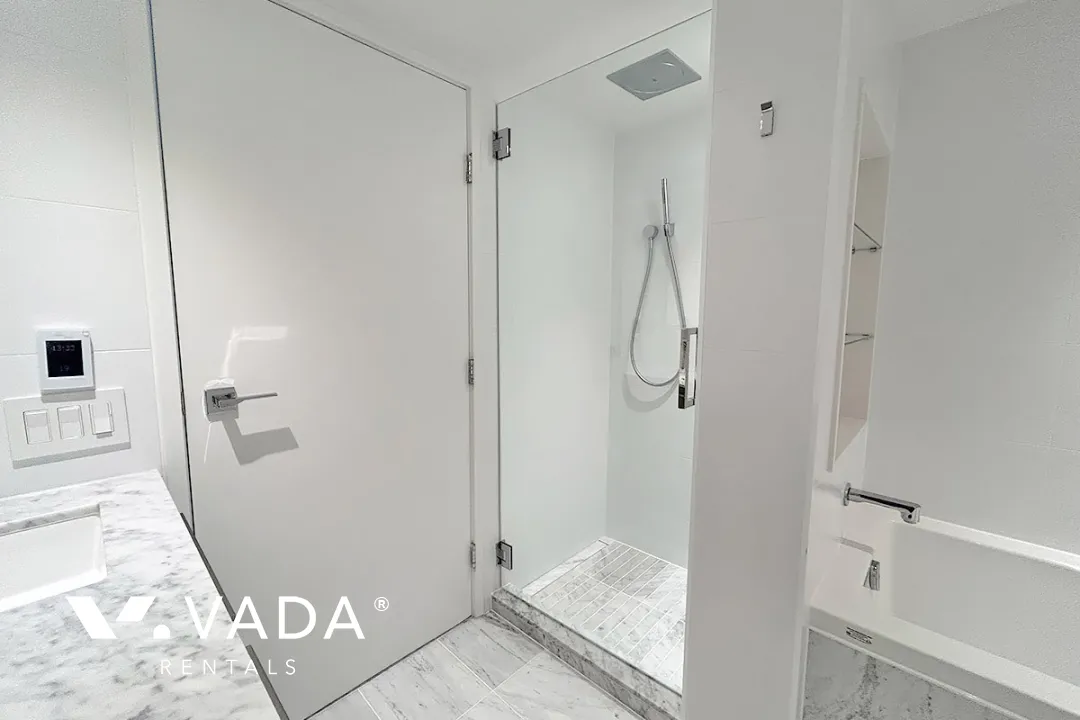 8X on The Park in Yaletown - 3 Bedroom Loft For Rent in Vancouver at 1807 - 1111 Richards Street, Vancouver, BC