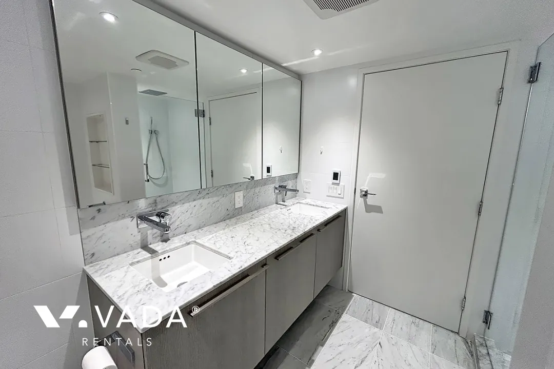 8X on The Park in Yaletown - 3 Bedroom Loft For Rent in Vancouver at 1807 - 1111 Richards Street, Vancouver, BC