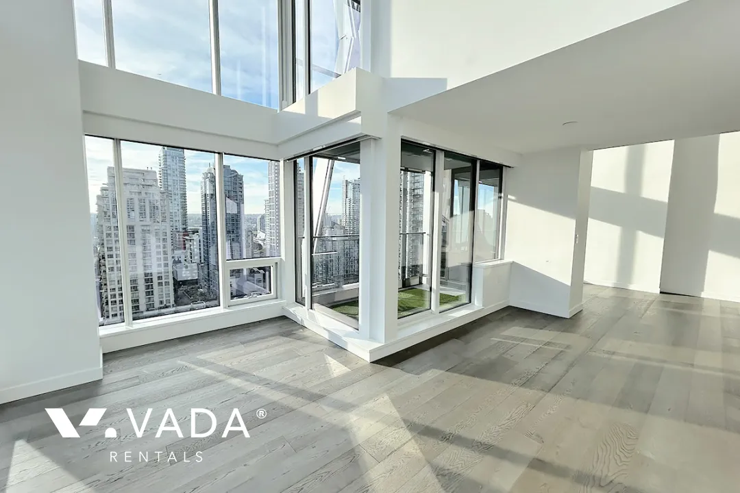8X on The Park in Yaletown - 3 Bedroom Loft For Rent in Vancouver at 1807 - 1111 Richards Street, Vancouver, BC