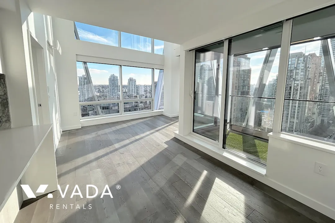 8X on The Park in Yaletown - 3 Bedroom Loft For Rent in Vancouver at 1807 - 1111 Richards Street, Vancouver, BC