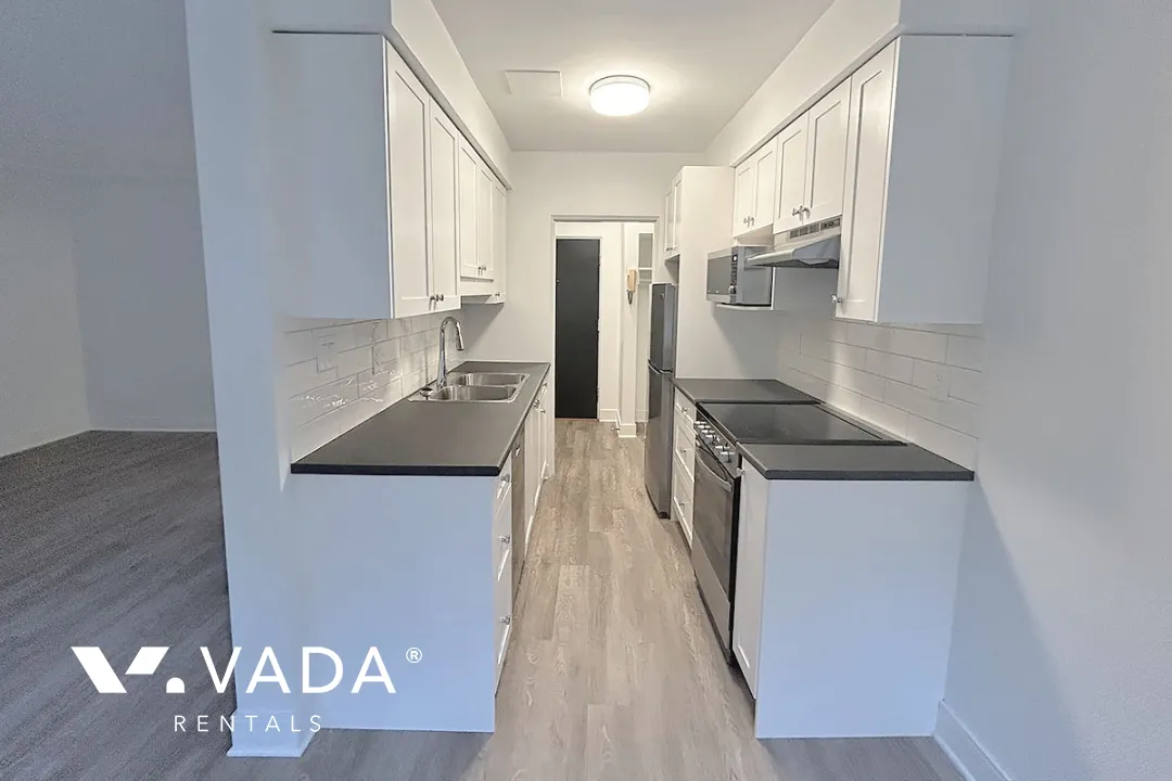 Valcrest Manor in The West End - 1 Bedroom Apartment For Rent in Vancouver at 14 - 1208 Burnaby Street, Vancouver, BC
