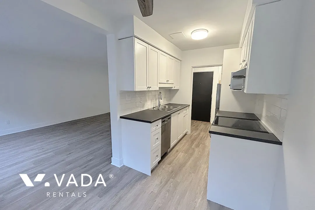 Valcrest Manor in The West End - 1 Bedroom Apartment For Rent in Vancouver at 14 - 1208 Burnaby Street, Vancouver, BC