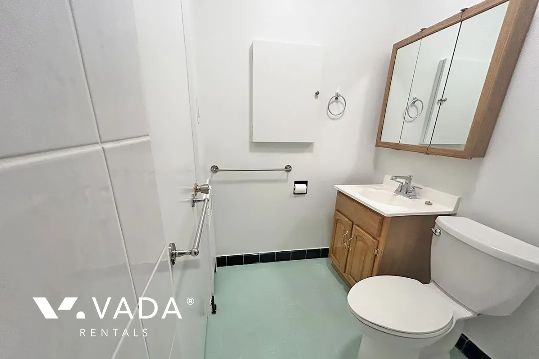 Valcrest Manor in The West End - Studio For Rent in Vancouver at 10 - 1208 Burnaby Street, Vancouver, BC