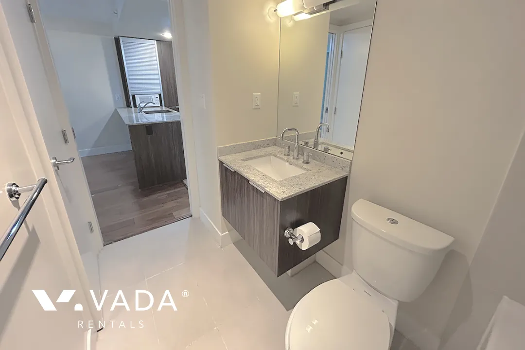Richards in Downtown - 1 Bedroom Apartment For Rent in Vancouver at 204 - 1088 Richards Street, Vancouver, BC