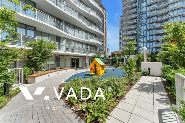 Building - Linea in Surrey, BC at 13318 104 Avenue