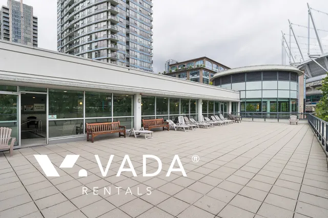 Building - The Max in Vancouver, BC at 928 Beatty Street