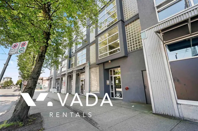Building - Broadway Crest in Vancouver, BC at 418 East Broadway