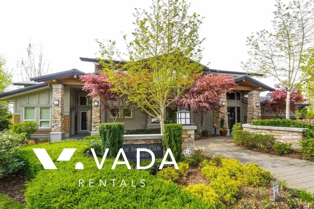 Building - Lanterns at Dayanee Springs in Coquitlam, BC at 3082 Dayanee Springs Boulevard