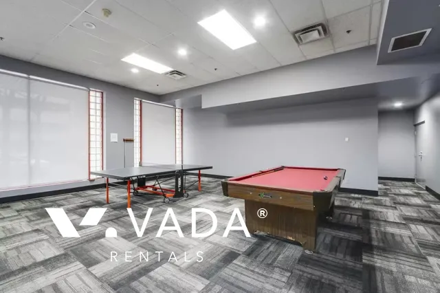 Building - Imperial Tower in Vancouver, BC at 811 Helmcken Street