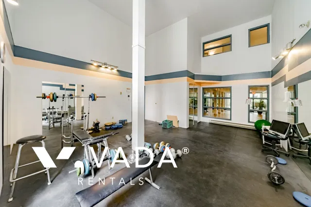 Building - Ashbury Place in Vancouver, BC at 1510 Nelson Street