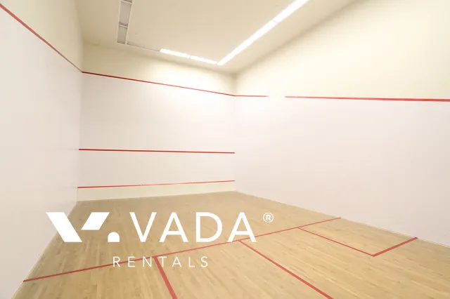 Building - Landmark 33 in Vancouver, BC at 1009 Expo Boulevard