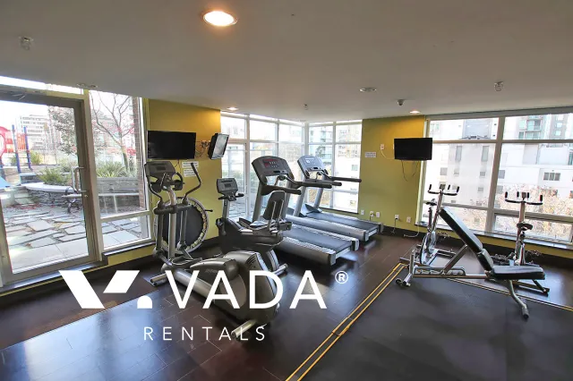 Building - Vita in Vancouver, BC at 565 Smithe Street