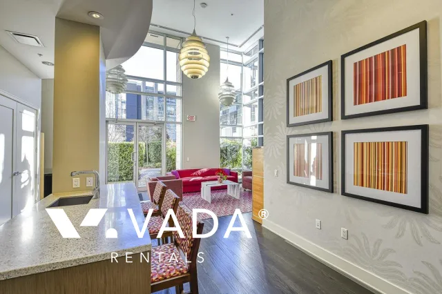 Building - Bridge in Vancouver, BC at 1616 Columbia Street