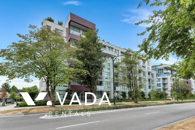 Building - 35 Park West in Vancouver, BC at 5077 Cambie Street