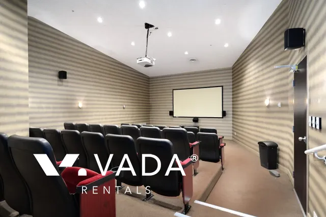 Building - Park West 1 in Vancouver, BC at 455 Beach Crescent