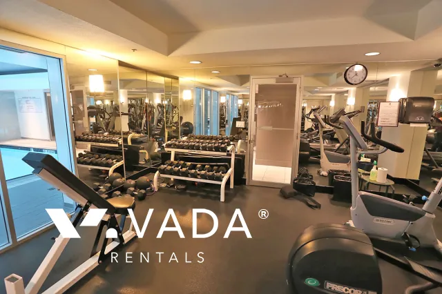 Building - Harbourside Park in Vancouver, BC at 555 Jervis Street