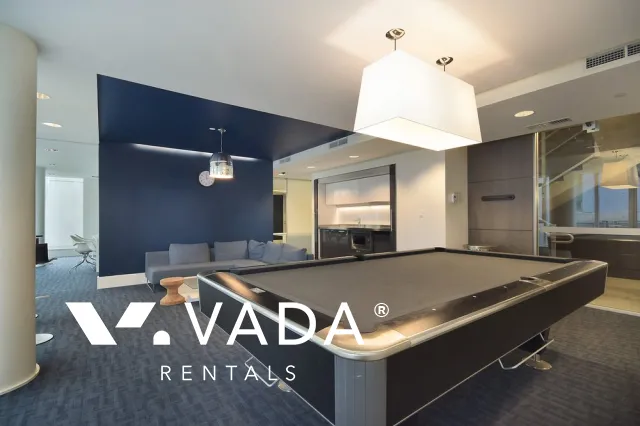 Building - West Pender Place in Vancouver, BC at 1477 West Pender Street