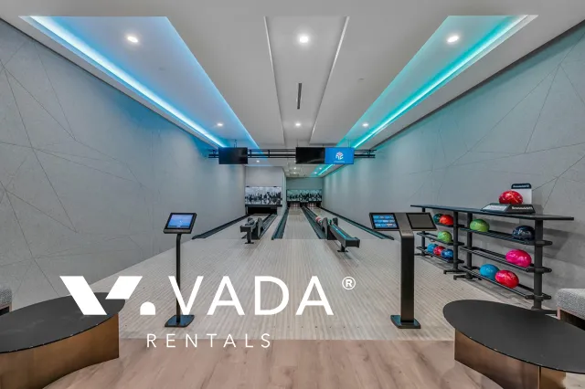 Building - Gilmore Place Tower 3 in Burnaby, BC at 4168 Lougheed Highway