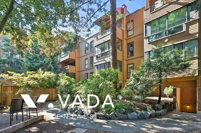 Building - The Westport in Vancouver, BC at 1435 Nelson Street