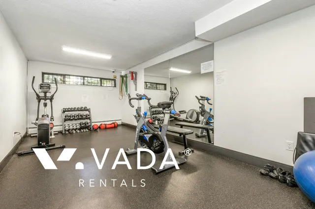 Building - The Westport in Vancouver, BC at 1435 Nelson Street