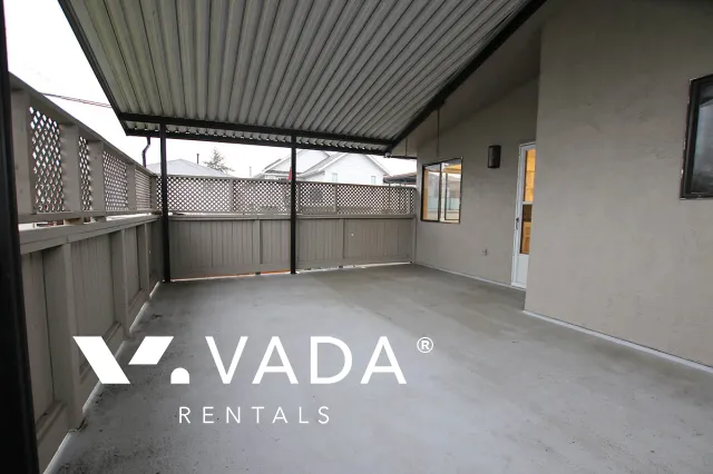 Riley Park - 3 Bedroom House (Upper Level) For Rent in Vancouver at 308 East 34th Avenue, Vancouver, BC