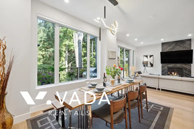 Anmore - 4 Bedroom House For Rent in Anmore at 25 - 3295 Sunnyside Road, Anmore, BC