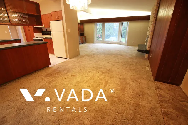 Burquitlam - 3 Bedroom House (Upper Level) For Rent in Coquitlam at 716 Guiltner Street, Coquitlam, BC