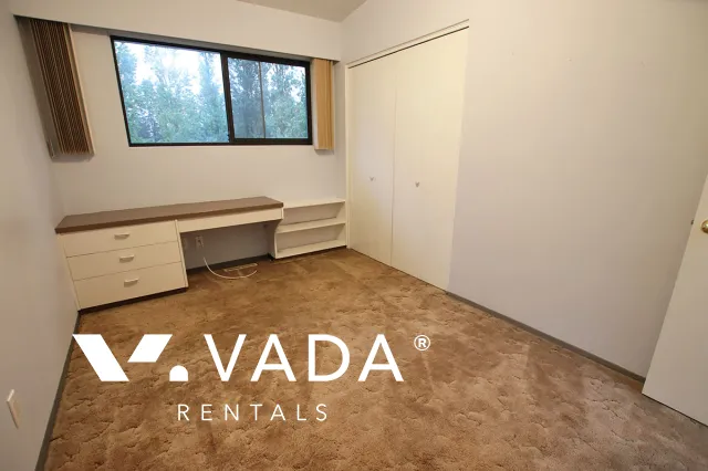 Burquitlam - 3 Bedroom House (Upper Level) For Rent in Coquitlam at 716 Guiltner Street, Coquitlam, BC