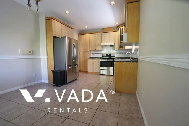 Riley Park - 4 Bedroom House (Upper Level) For Rent in Vancouver at 4525 Saint George Street, Vancouver, BC, V5V 4A6