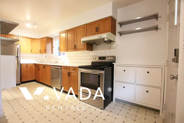 Kensington - 4 Bedroom House For Rent in Vancouver at 850 East 23rd Avenue, Vancouver, BC