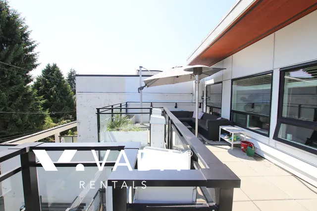 Kits West in Kitsilano - Furnished 2 Bedroom Apartment For Rent in Vancouver at 407 - 2858 West 4th Avenue, Vancouver, BC, V6K 1R2