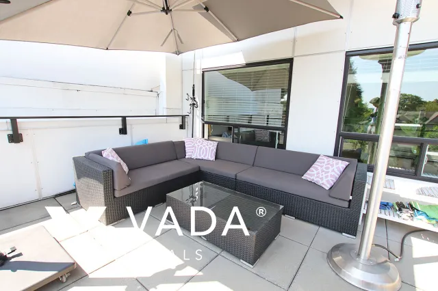 Kits West in Kitsilano - Furnished 2 Bedroom Apartment For Rent in Vancouver at 407 - 2858 West 4th Avenue, Vancouver, BC, V6K 1R2