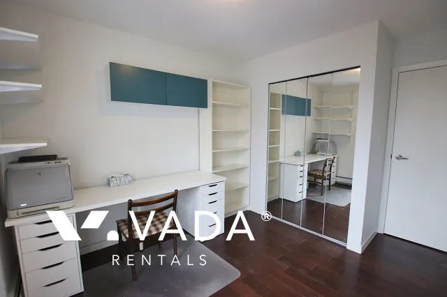 Peninsula in Yaletown - 2 Bedroom Apartment For Rent in Vancouver at 1502 - 1201 Marinaside Crescent, Vancouver, BC