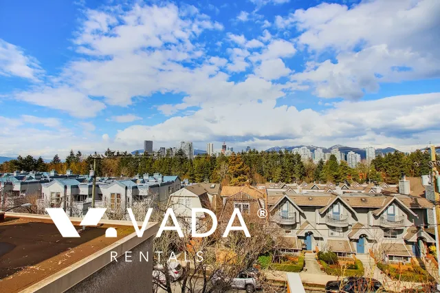 Laurel Court in Fairview - 1 Bedroom Townhouse For Rent in Vancouver at 8 - 870 West 7th Avenue, Vancouver, BC, V5Z 4C1