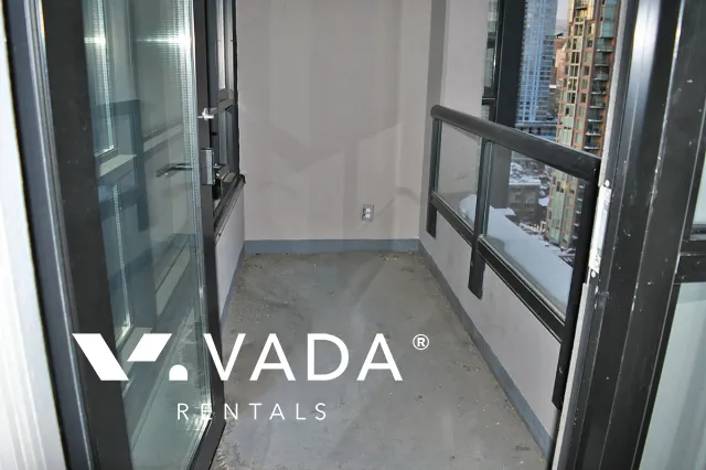 Yaletown Park in Yaletown - 1 Bedroom Apartment For Rent in Vancouver at 2610 - 909 Mainland Street, Vancouver, BC, V6B 1S3