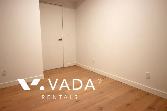 Station Square in Metrotown - 1 Bedroom Apartment For Rent in Burnaby at 3506 - 6000 Mckay Avenue, Burnaby, BC