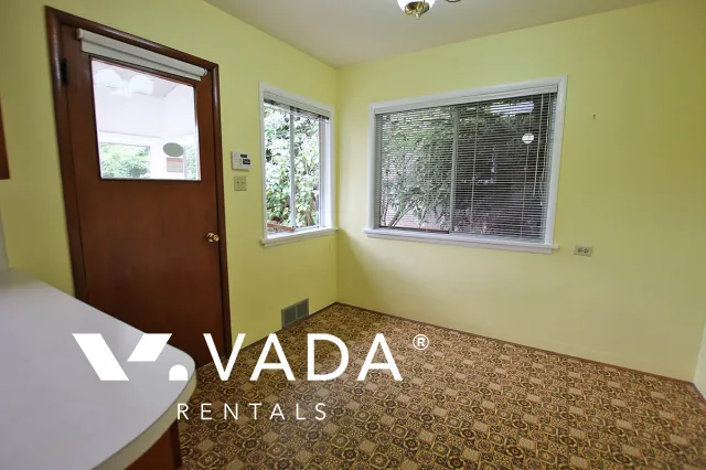 South Main - 3 Bedroom House For Rent in Vancouver at 438 East 20th Street, Vancouver, BC