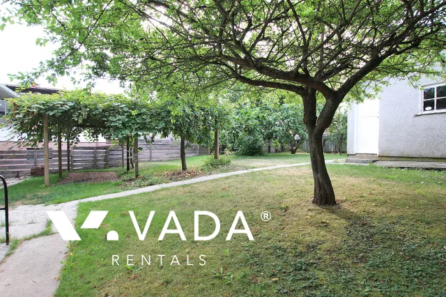South Main - 3 Bedroom House For Rent in Vancouver at 438 East 20th Street, Vancouver, BC