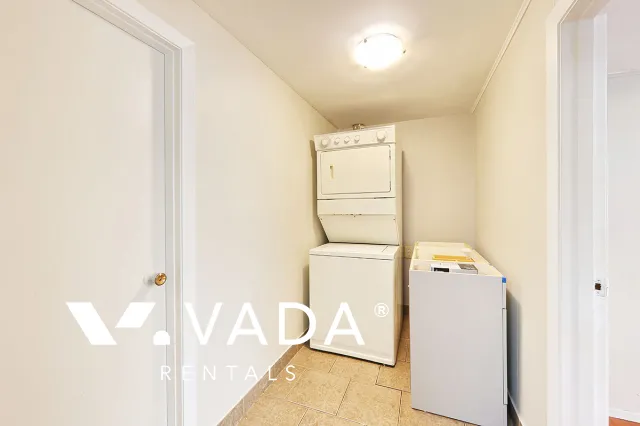 Grandview Woodland - 1 Bedroom Basement For Rent in Vancouver at 1336D East 11th Avenue, Vancouver, BC