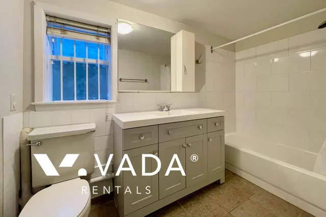 Grandview Woodland - 1 Bedroom Basement For Rent in Vancouver at 1336D East 11th Avenue, Vancouver, BC