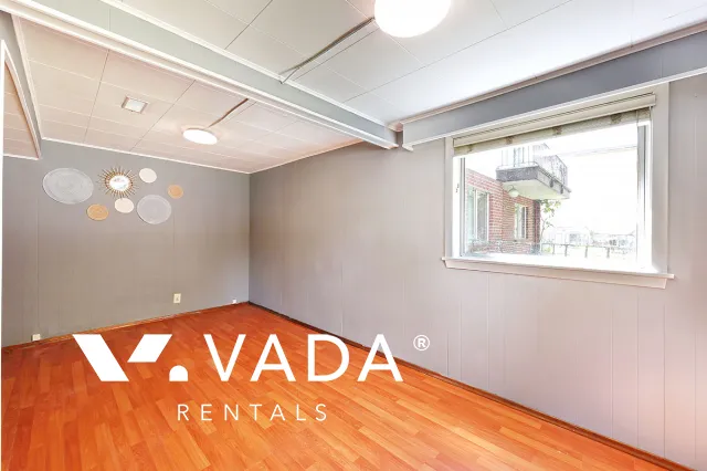 Grandview Woodland - 1 Bedroom Basement For Rent in Vancouver at 1336D East 11th Avenue, Vancouver, BC