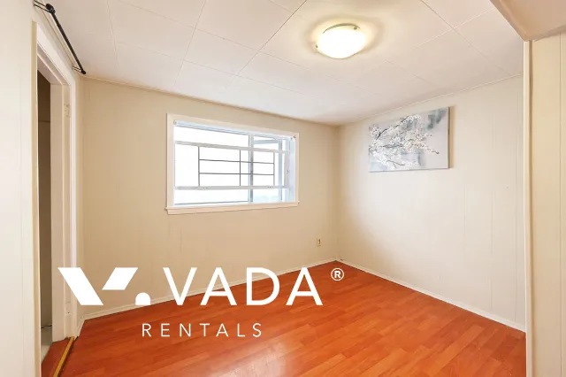 Grandview Woodland - 1 Bedroom Basement For Rent in Vancouver at 1336D East 11th Avenue, Vancouver, BC