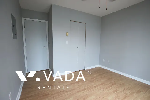 Savoy in Yaletown - 1 Bedroom Apartment For Rent in Vancouver at 1003 - 928 Richards Street, Vancouver, BC, V6B 6P6