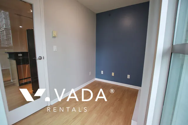 Savoy in Yaletown - 1 Bedroom Apartment For Rent in Vancouver at 1003 - 928 Richards Street, Vancouver, BC, V6B 6P6